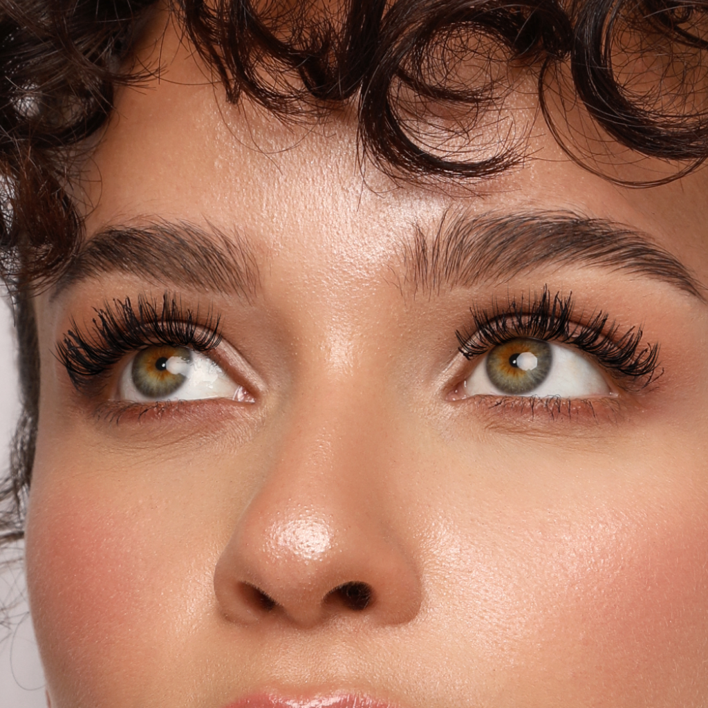 Cureur de style cils