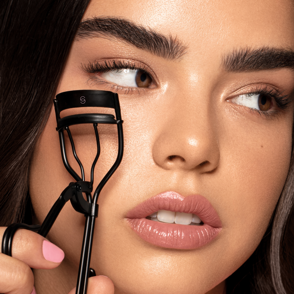 Cureur de style cils